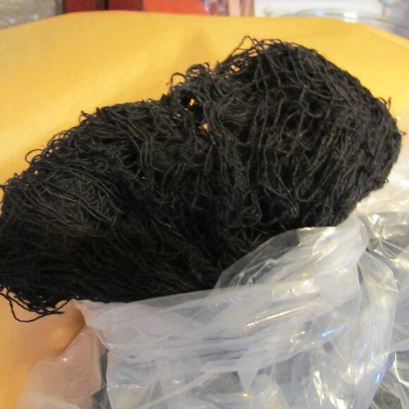 H110-NIP LARGE Black Creepy Netting-144"x 270" equals 12'x22.5' - Picture 2 of 3